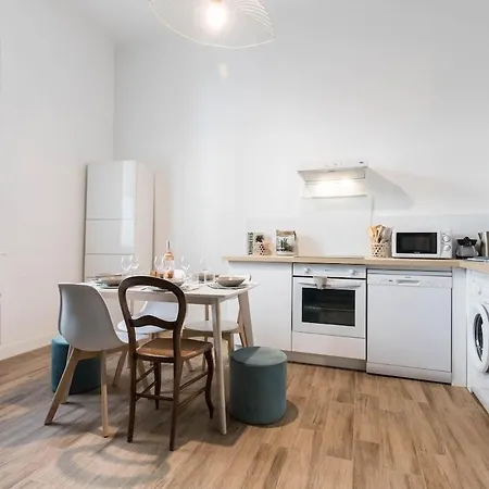 Lägenhet Noa House *
