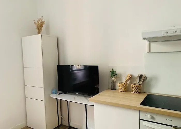 Noa House